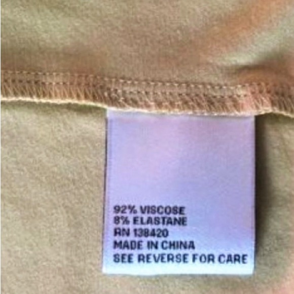 Sale! 🛍️ Per Se by Carlisle V-Neck Knit Top w/ Mesh Trim - Picture 8 of 8